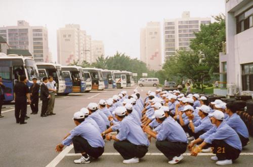 Nhiều chế độ cho lao động VN đi xuất khẩu lao động tạiHàn Quốc về nước đúng hợp đồng